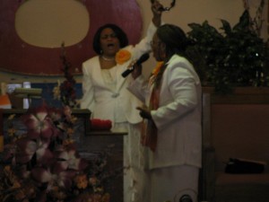 409409_333846006654297_959011919_n